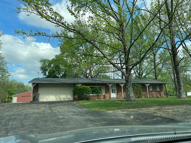 404 S Mayor Caliper Dr — Photo 1