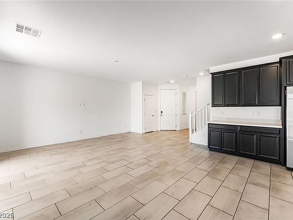 5th image of 2915 Overlook Brook St
