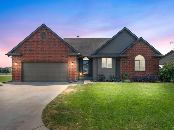 1013 E Park Glen St, Clearwater, KS 67026