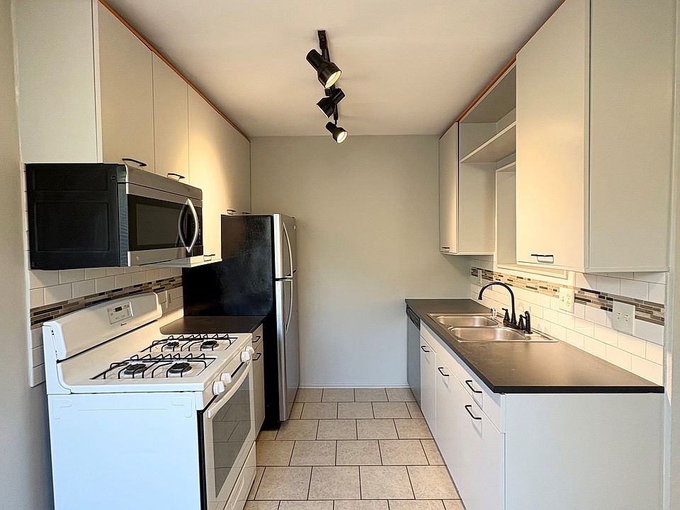 1st image of 6610 Selma Ave APT 5