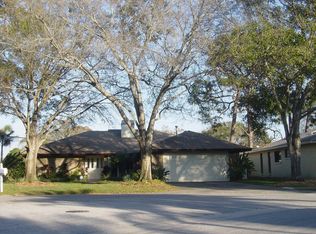 6171 Sundown Dr, Saint Petersburg, FL 33709