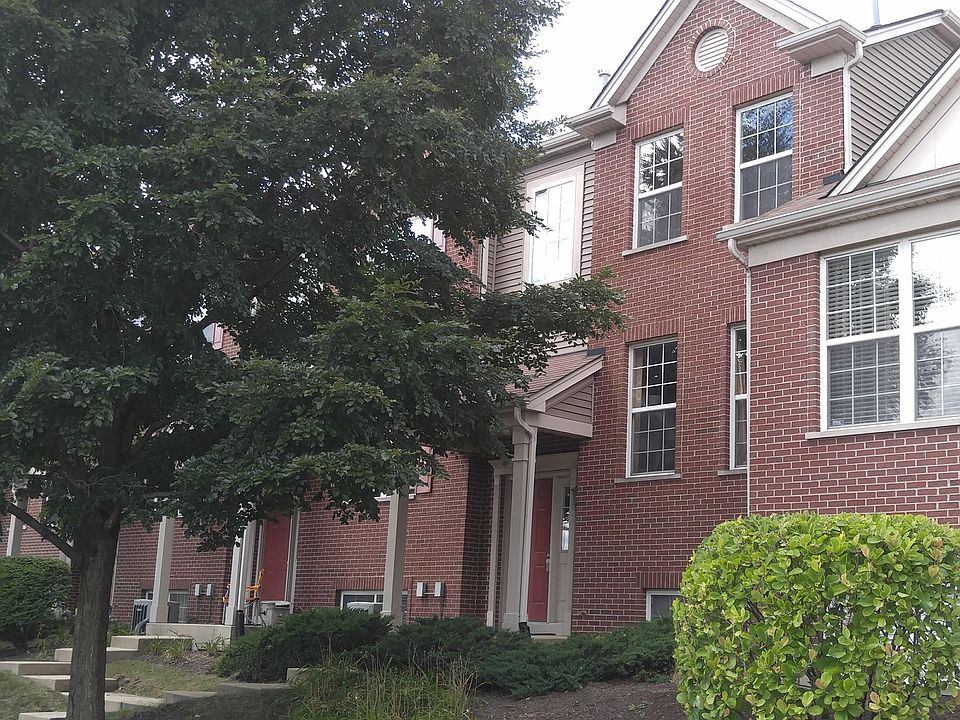 1st image of 1012 Bradford Dr