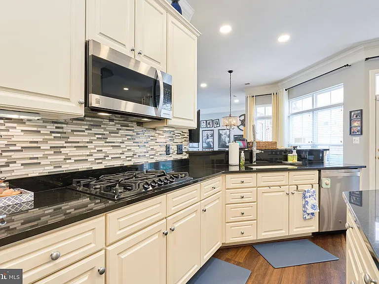 42719 Explorer Dr — Photo 17
