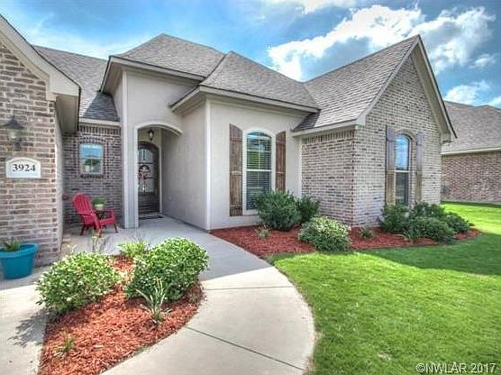 3rd image of 3924 Le Brooke Ln