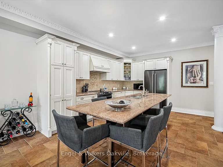 5113 Celebration Dr — Photo 4
