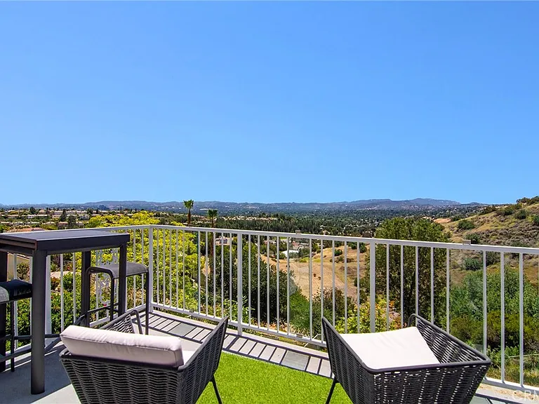 24574 Overland Dr — Photo 28