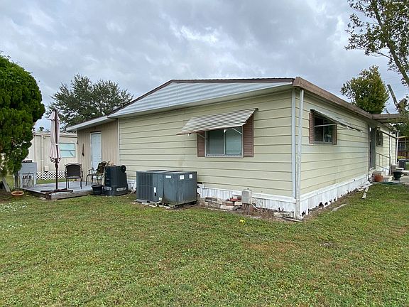 4th image of 8018 Shaw Dr