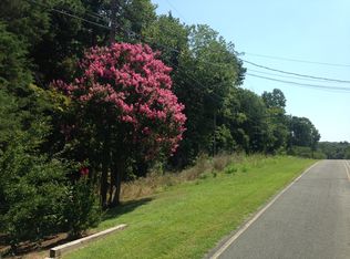 318 Evergreen Ln, Thomasville, NC 27360