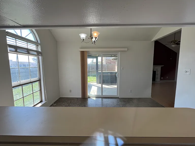 812 Cornfield Dr — Photo 28