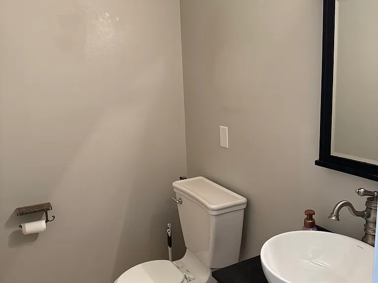 1675 W Commonwealth Dr — Photo 27