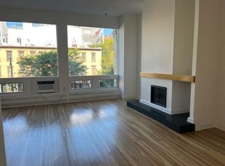 450 6th Ave #207, New York, NY 10011