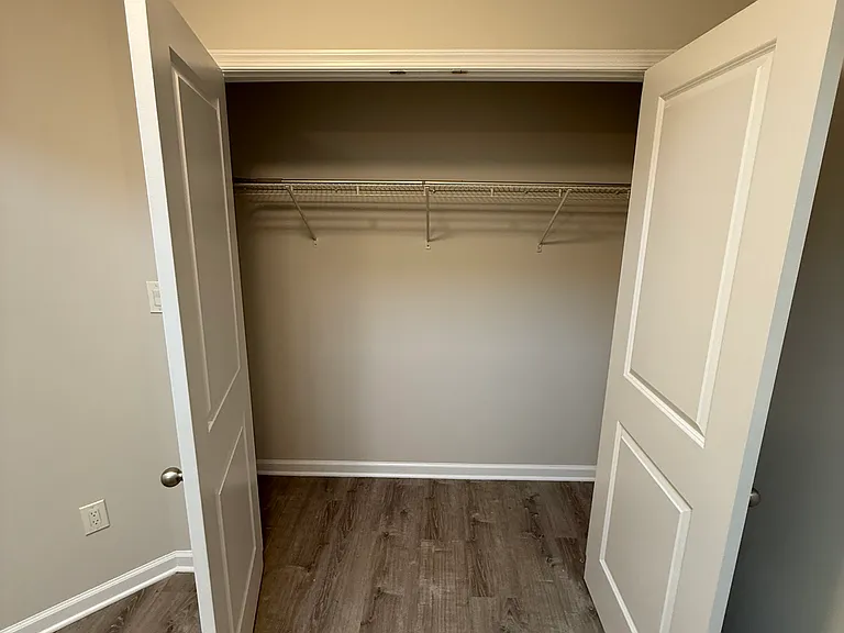 1921 Rosedale St NE #3 — Photo 6