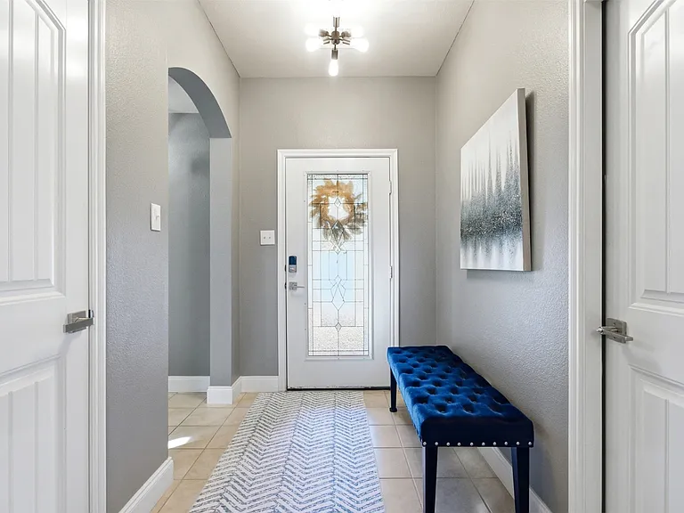 1036 Decker Dr — Photo 4