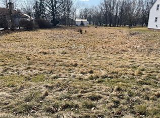 5560 Highland Rd, Cleveland, OH 44143