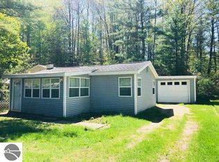 2860 Holiday Rd, Traverse City, MI 49686