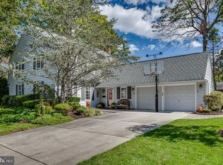 133 Weston Dr, Cherry Hill, NJ 08003