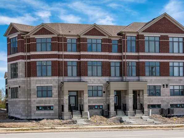 11393 Leslie St, Richmond Hill, ON L4S 1P2