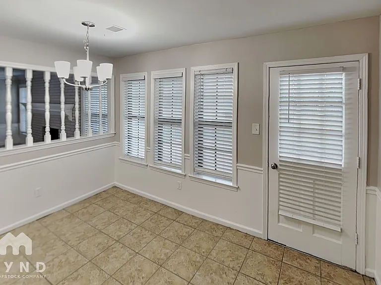 7002 Timber Rise Cv — Photo 8