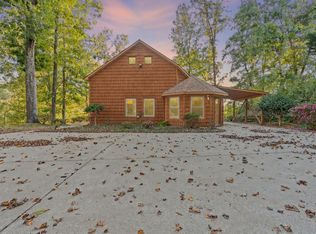 215 County Road 404, Killen, AL 35645