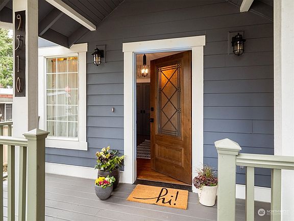 3rd image of 9510 9th Avenue NW