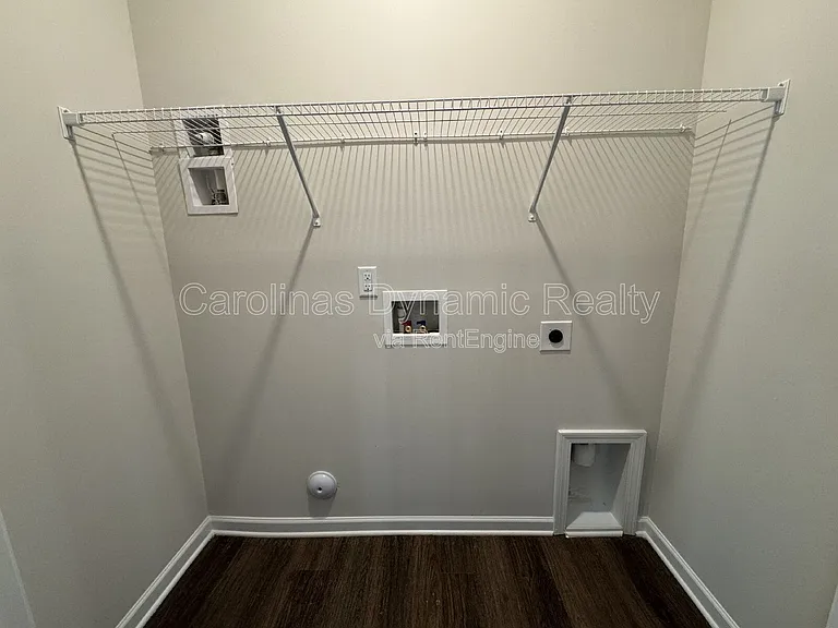 106 Titanium Dr — Photo 11