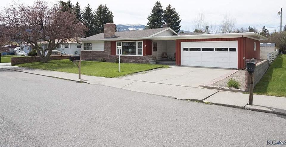 1st image of 15 Carol Ln