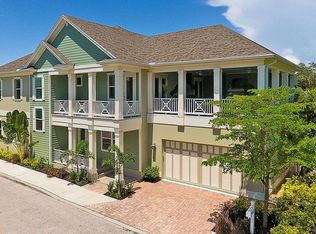 1727 McKenzie Ln, Sarasota, FL 34239