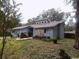 7733 SW 9th Pl, Gainesville, FL 32607