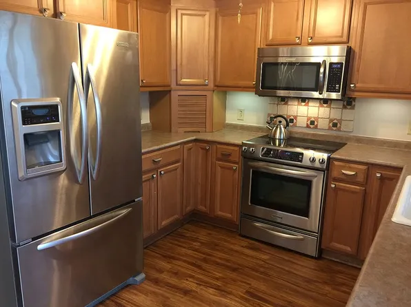 2620 Whitesburg Dr S, Huntsville, AL 35801