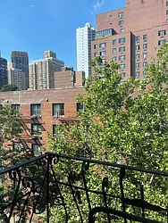 Rented by Best Apartments North Inc