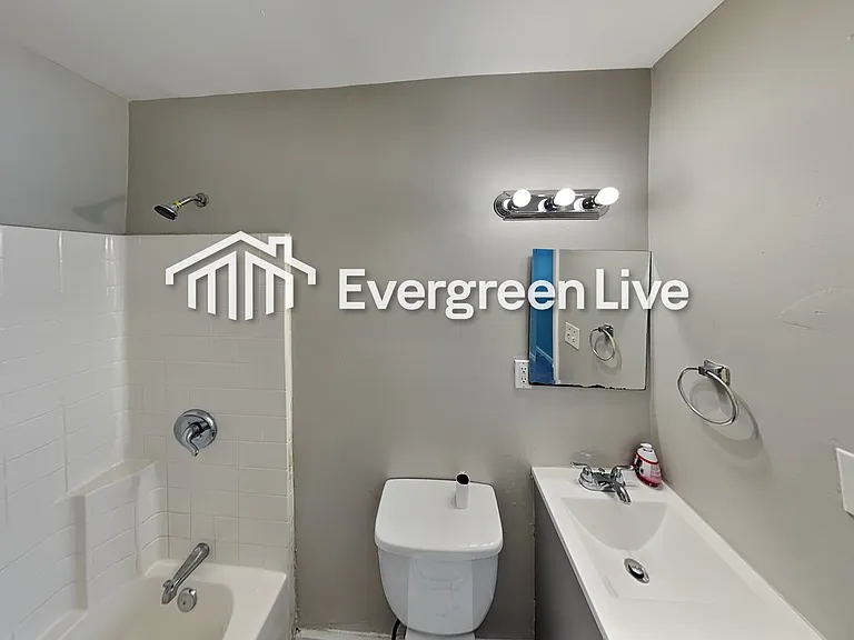 1381 Sharon St NW — Photo 17