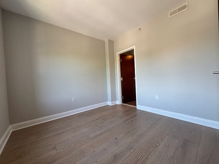38 Imlay St #C3 — Photo 6