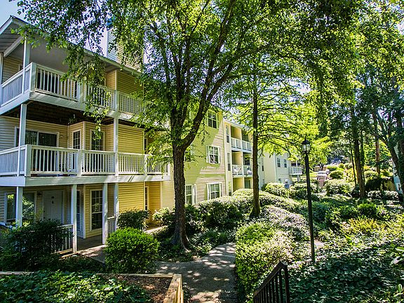 1, 2, and 3-Bedroom Apartments