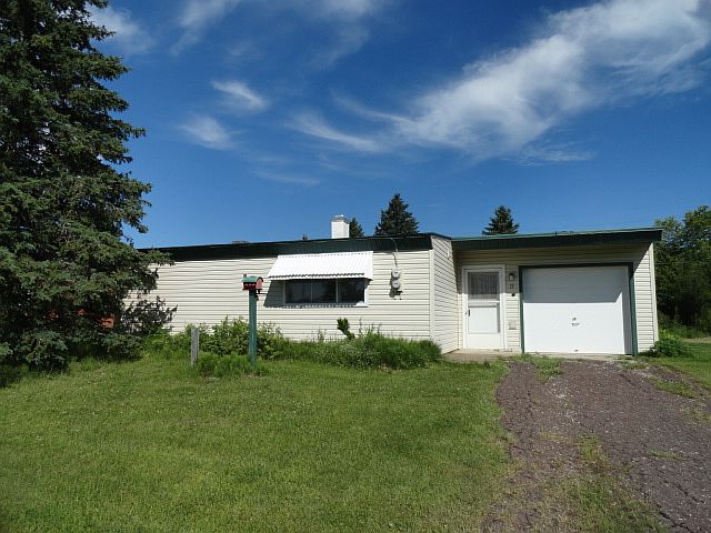 1st image of 15 Cedar St