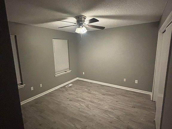 4th image of 2612 Shoemaker St