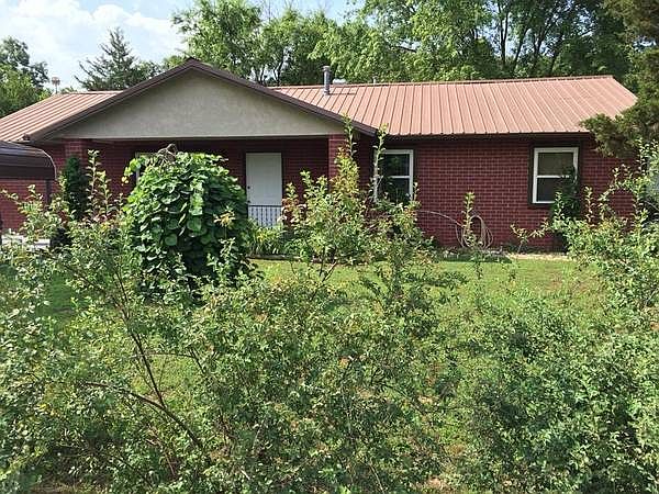 1st image of 12638 Oak Knoll Cir
