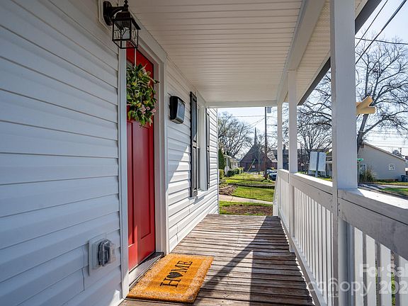 2nd image of 111 Ervin St