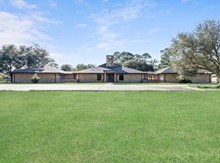 15815 Highway 105, Sour Lake, TX 77659