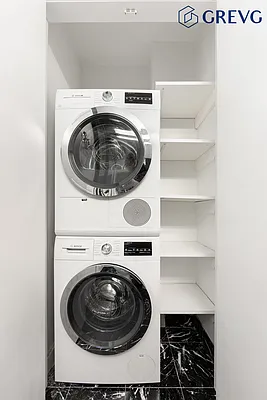 Rented by Global Real Estate Ventures Group LLC | media 11