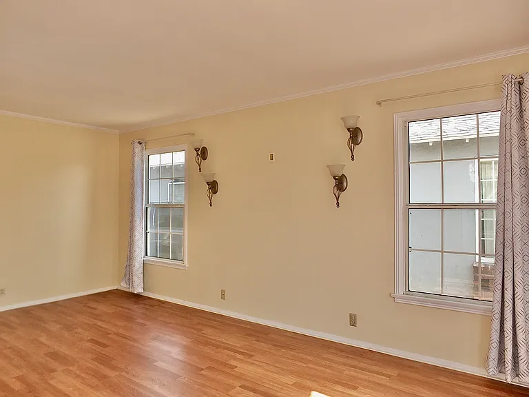 3863 Somerset Dr — Photo 8