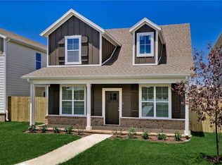 211 Carrington Ave, Lowell, AR 72745