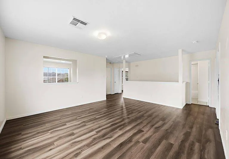 14015 Crossvale Ln — Photo 11