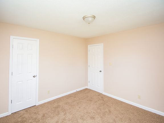 4th image of 4151 Guthrie Dr