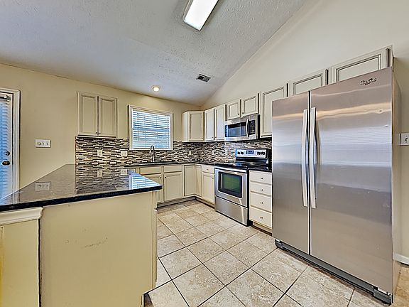 4th image of 1426 Bens View Ct