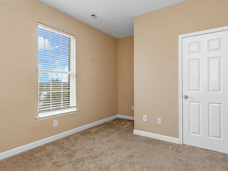 2954B Yancey Way — Photo 23