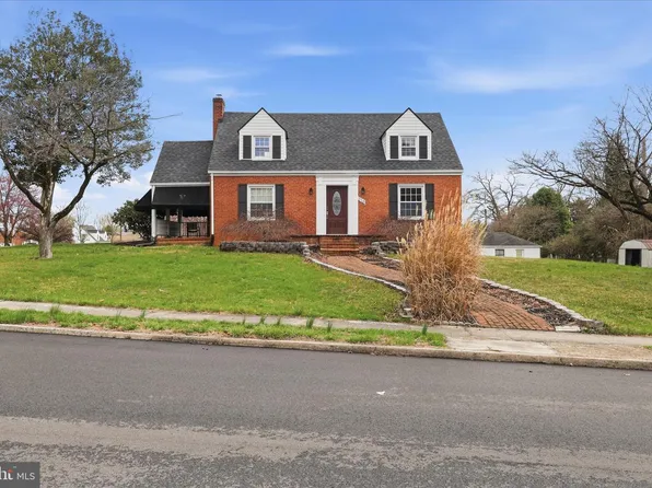 318 Mealey Pkwy, Hagerstown, MD 21742