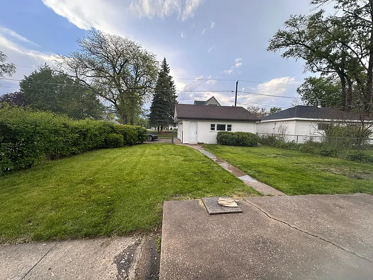 3340 Ann St — Photo 23