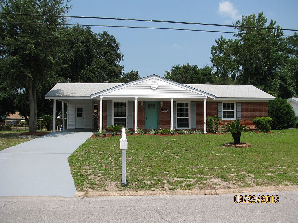 1st image of 382 Oakland Cir