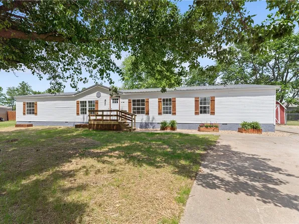 2365 John Montgomery Cir, Pea Ridge, AR 72751