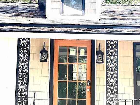 2nd image of 308 S Liberty St